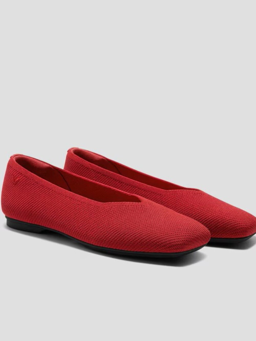 VIVAIA Square-Toe Margot V-Cut Flats